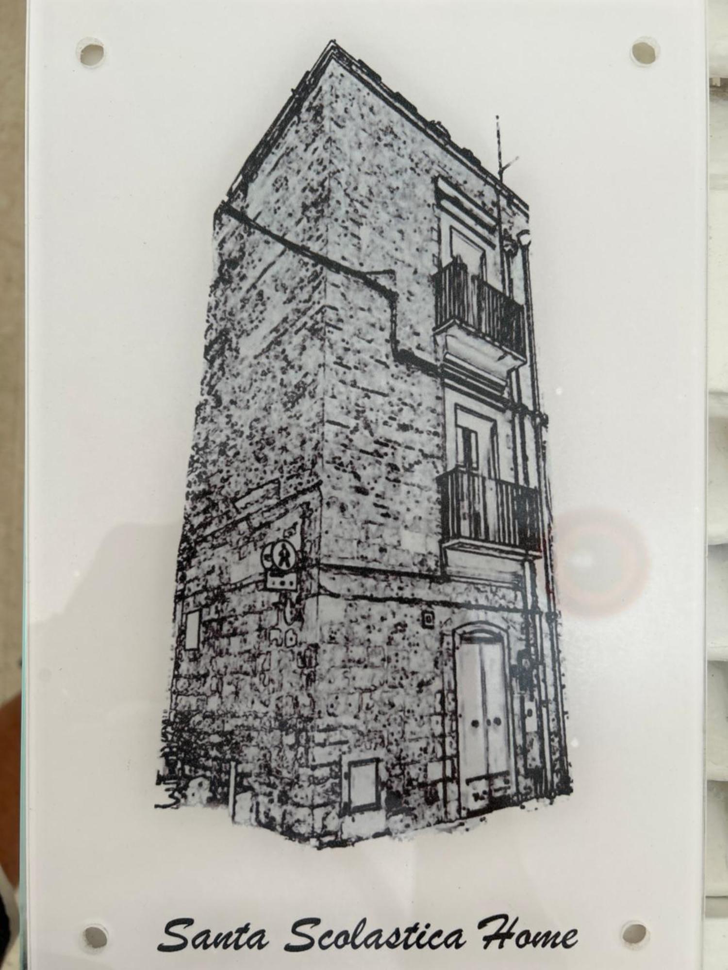 Santa Scolastica Home Bari Buitenkant foto